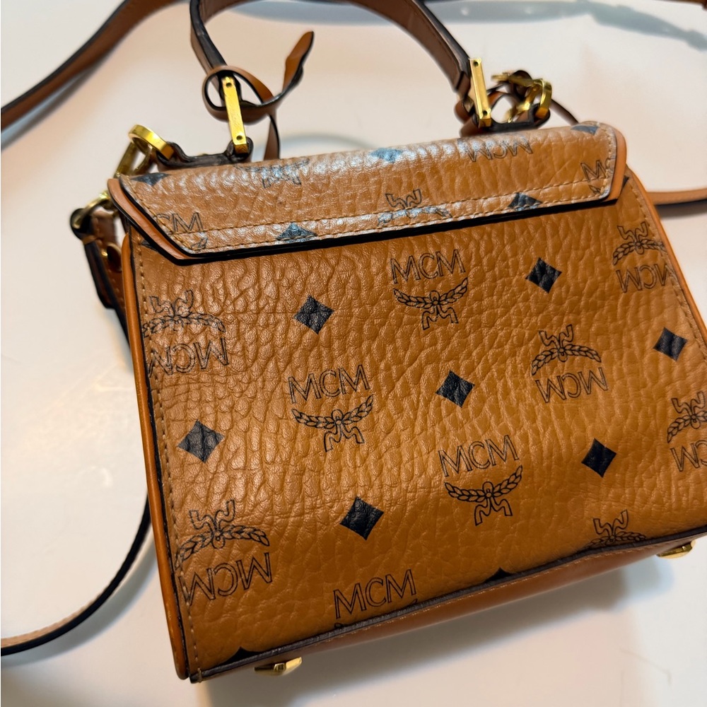 MCM mini Kelly Visetos logogram Crossbody handbag - Picture 9 of 16